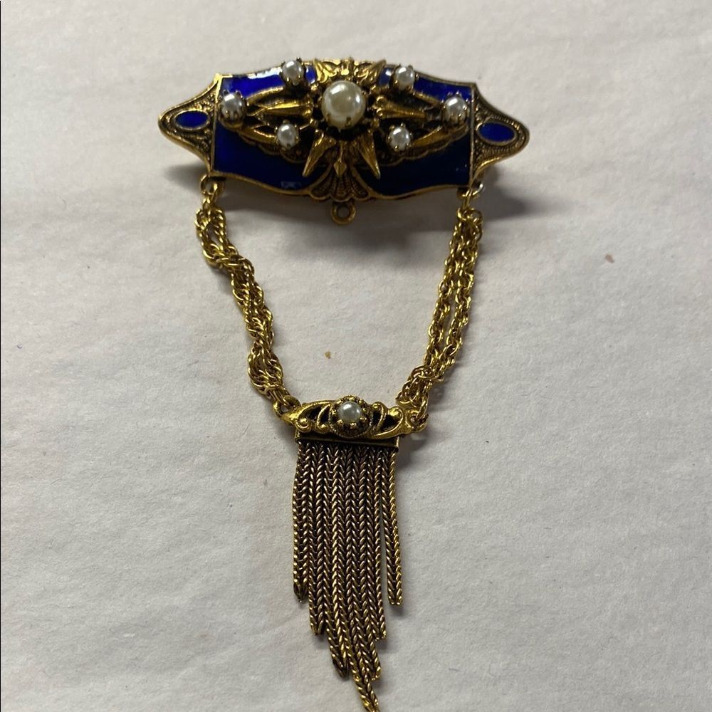 Blue Enamel Pearl Vtg Pin